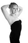100206-2-315sensualbw.jpg