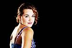 091004-456glamdrama.jpg
