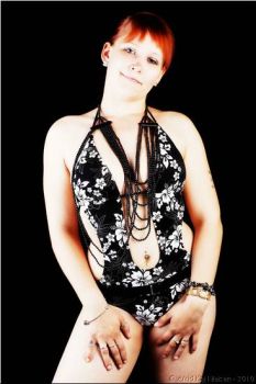 100605 2 0321glam