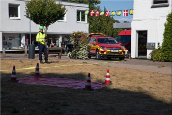 220813 0030