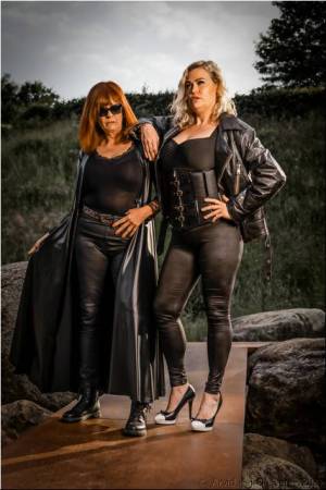 [Majbritt og Haldomodel]