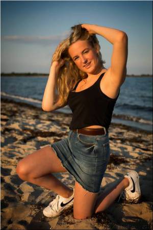 Emilie 02
